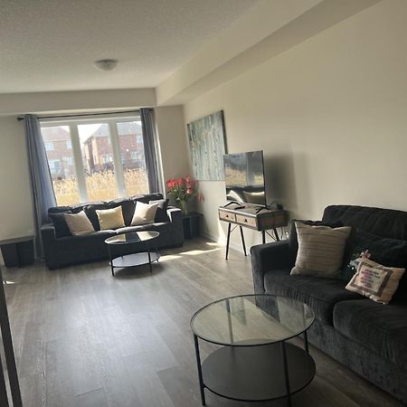 Luxury Town Close To Fairview Casino In Niagra Falls 나이아가라 폭포 외부 사진